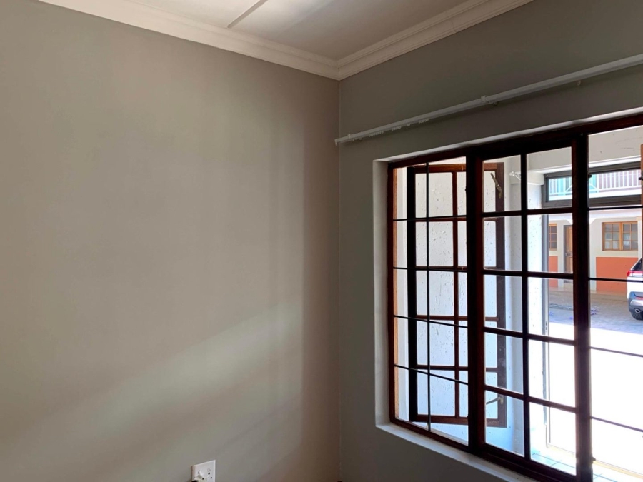 1 Bedroom Property for Sale in Bult West North West